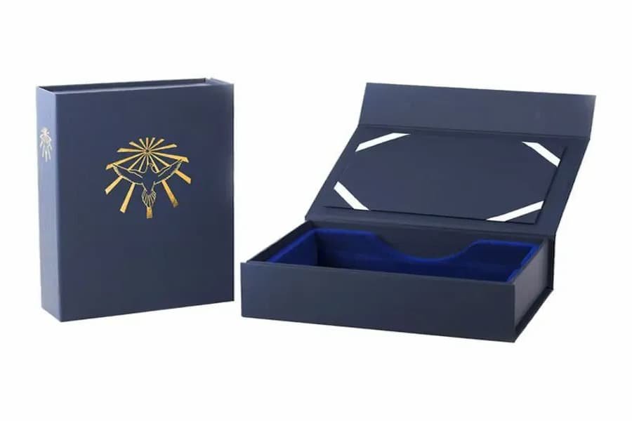 Booklet Rigid Boxes Different from Standard Rigid Boxes